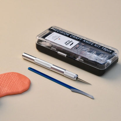 Set noževa za rukotvorine – 3 drške i 13 sečiva (16 delova)